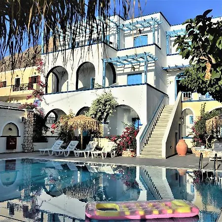 Artemis Santorini Камари